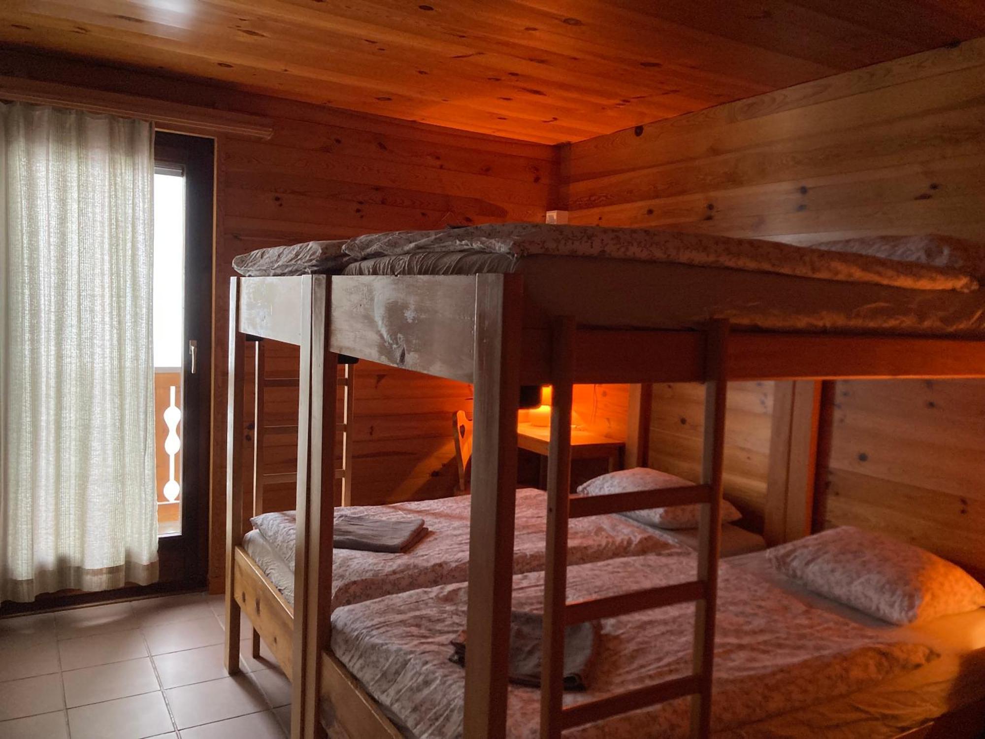 לה קרוסט B&B Chalet Rey-Bellet מראה חיצוני תמונה